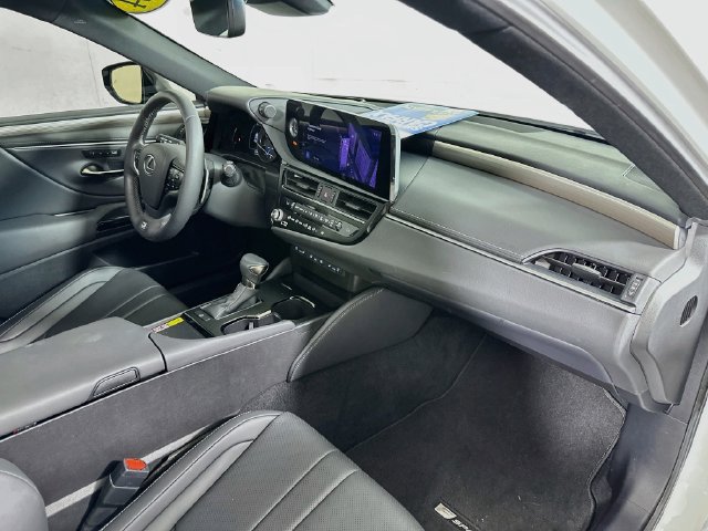Used 2024 Lexus ES 350 F Sport w/ Technology Package FWD image 38