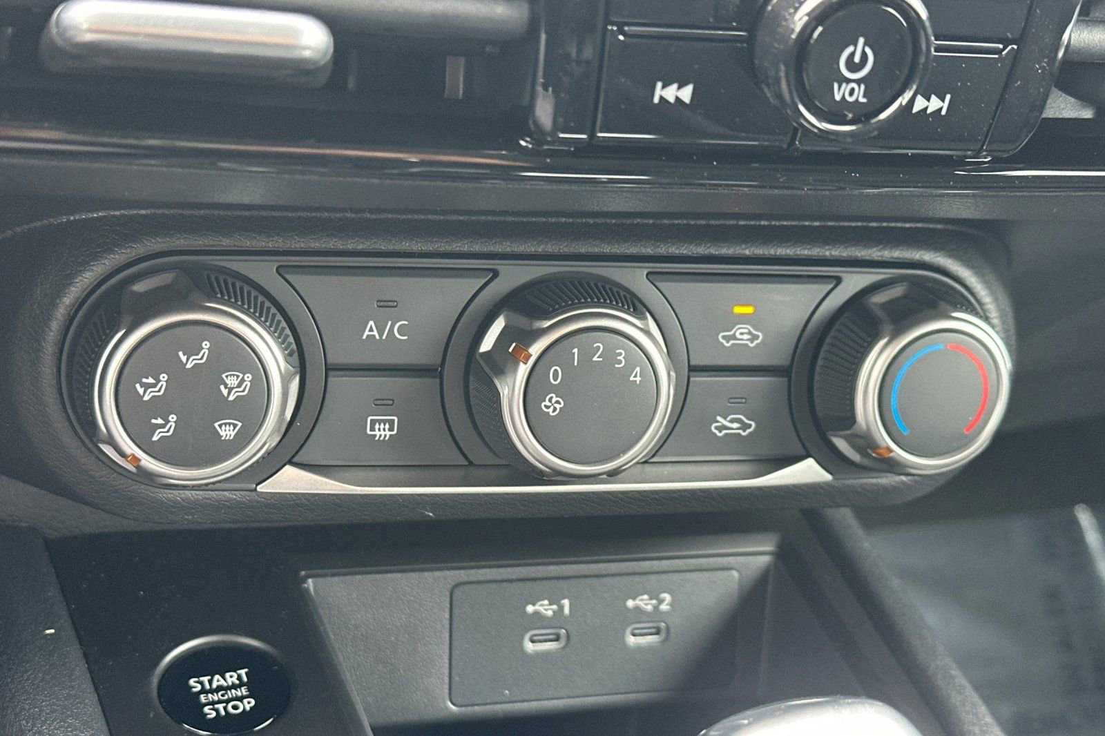 New 2026 Nissan Kicks S image 23