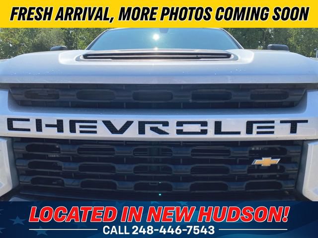 Used 2021 Chevrolet Silverado 2500 Custom w/ Custom Value Package AWD/4WD image 11