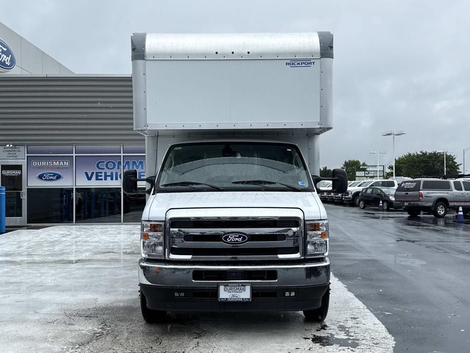 New 2027 Ford E-450 and Econoline 450 Super Duty w/ Power Equipment Group RWD image 8