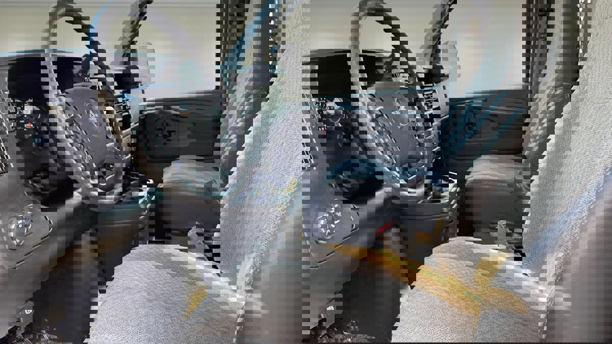 Used 2014 GMC Savana 2500 image 18