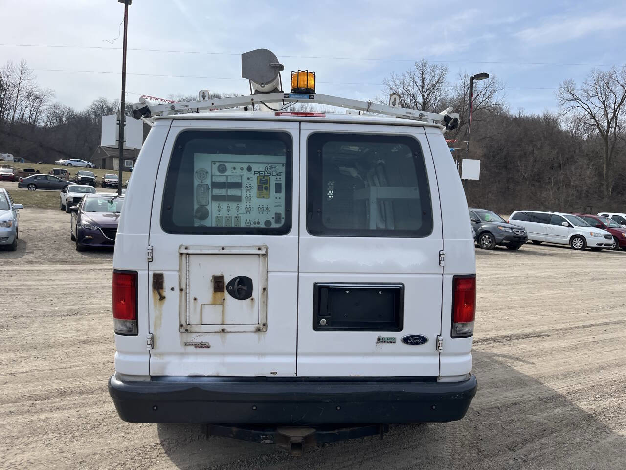 Used 2013 Ford E-250 and Econoline 250 image 7