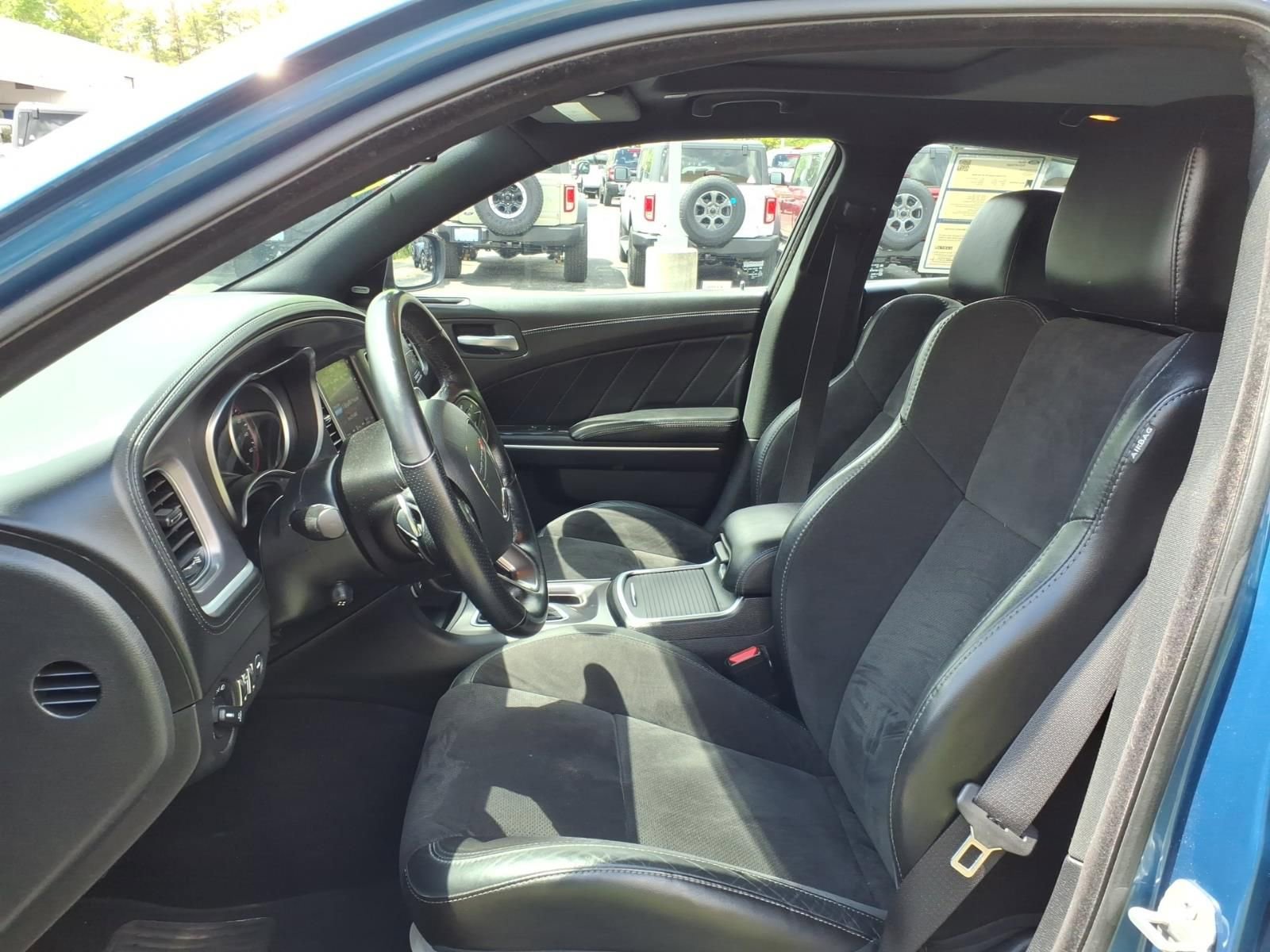Used 2020 Dodge Charger R/T w/ Plus Group RWD image 16