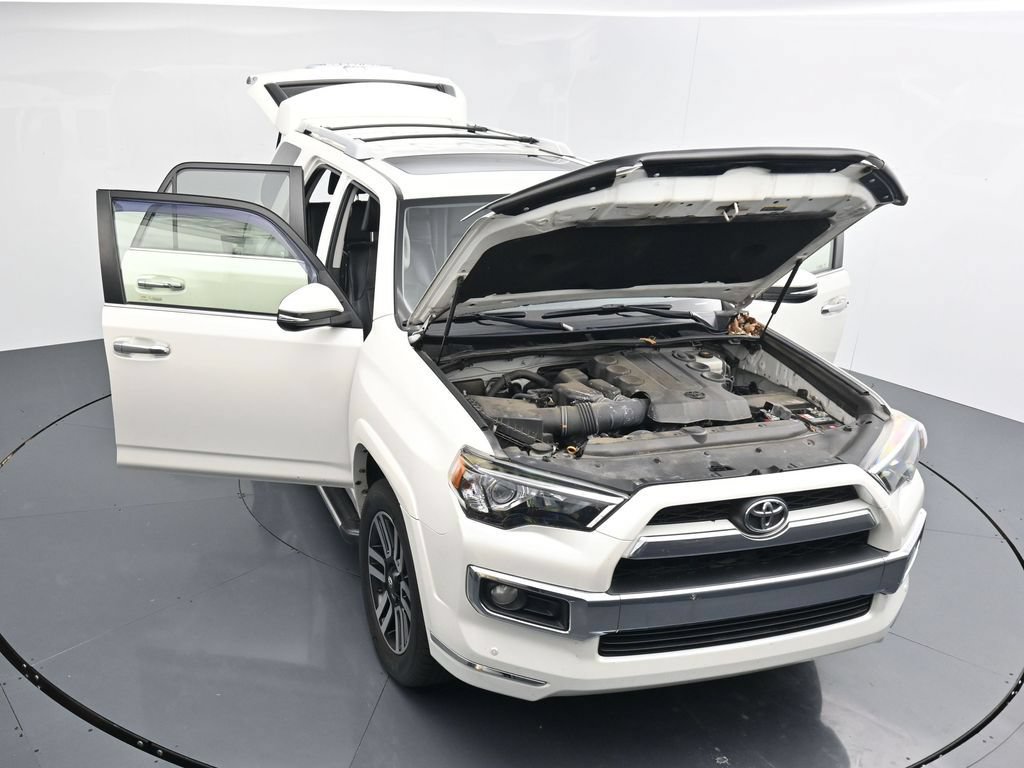 Used 2017 Toyota 4Runner Limited AWD/4WD image 25