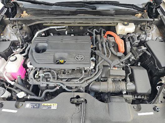 Used 2024 Toyota Crown w/ Carpet Mat Package (TMS) AWD/4WD image 7