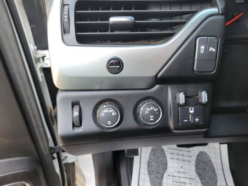 Used 2017 Chevrolet Tahoe 4WD image 10