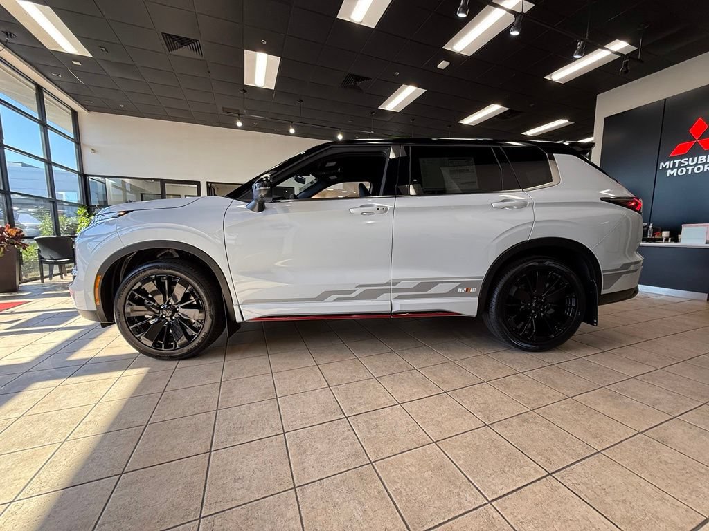 New 2026 Mitsubishi Outlander AWD image 6