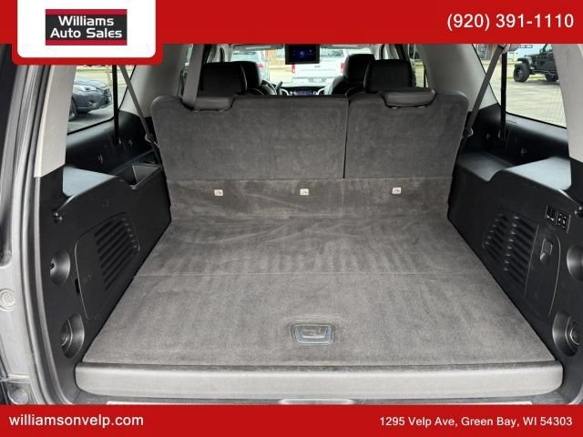 Used 2020 Cadillac Escalade ESV Luxury w/ Escalade Sport Edition AWD/4WD image 28