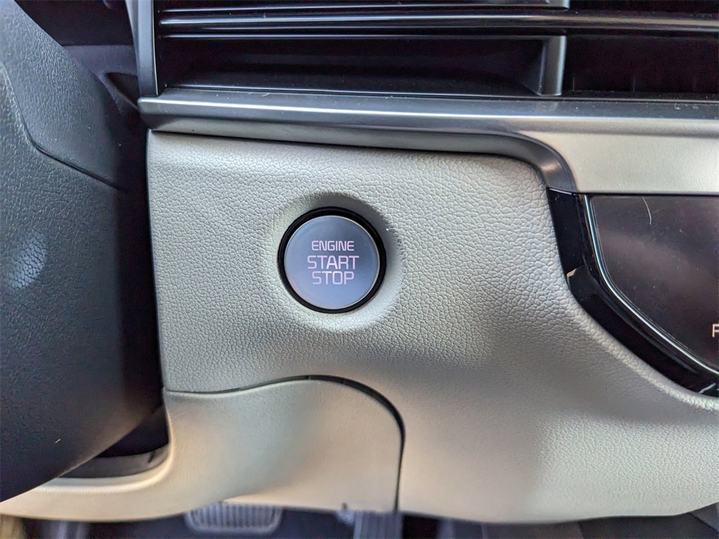 Certified 2025 Kia Sorento S w/ Panoramic Sunroof Package image 31
