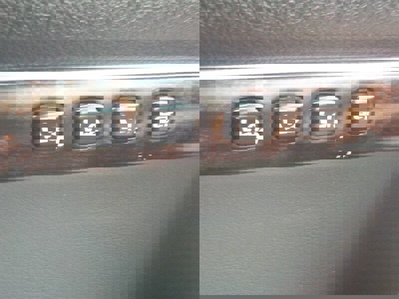 Used 2010 Toyota Land Cruiser image 26