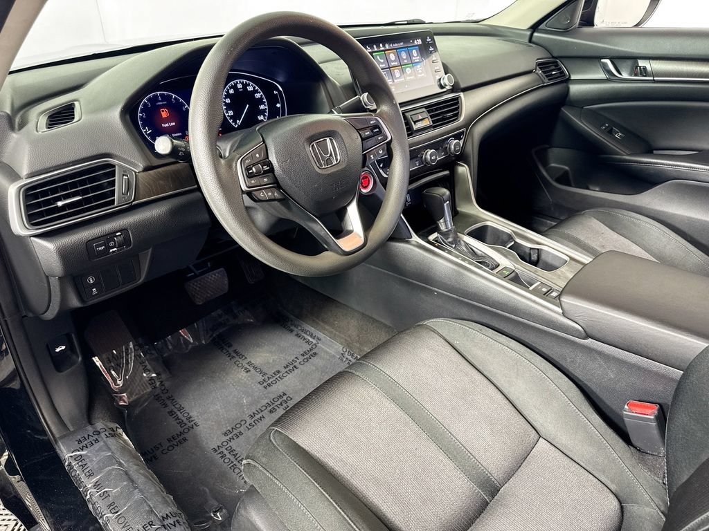 Used 2018 Honda Accord EX image 9