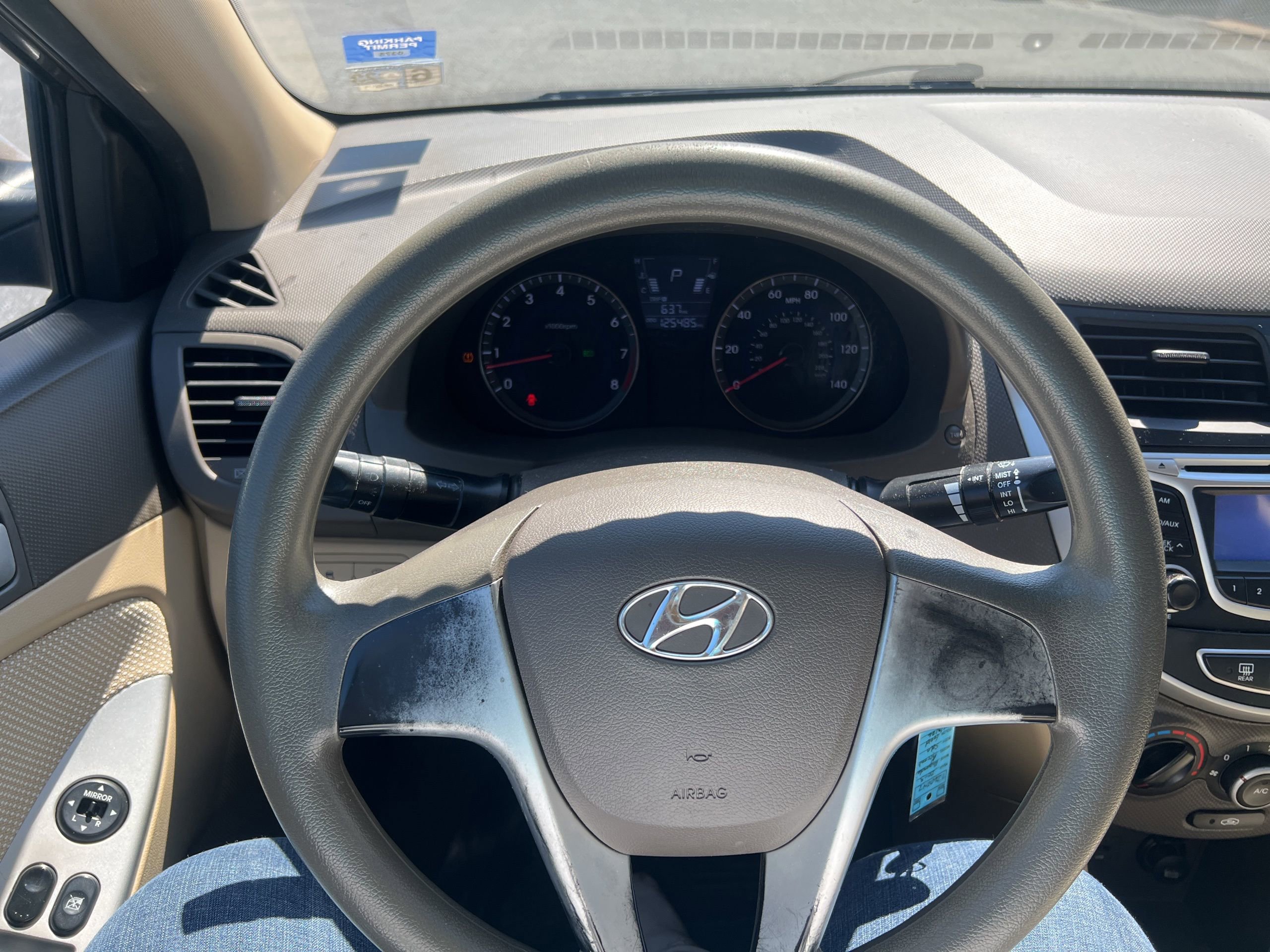 Used 2013 Hyundai Accent GLS FWD image 12