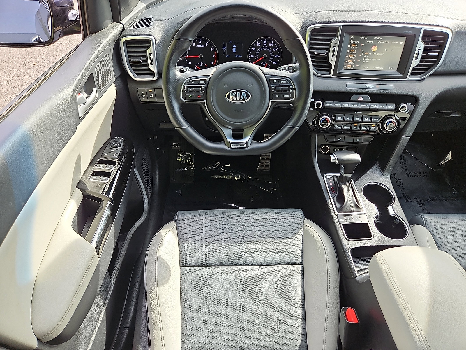 Used 2018 Kia Sportage EX w/ EX Sport Appearance Package AWD/4WD image 11