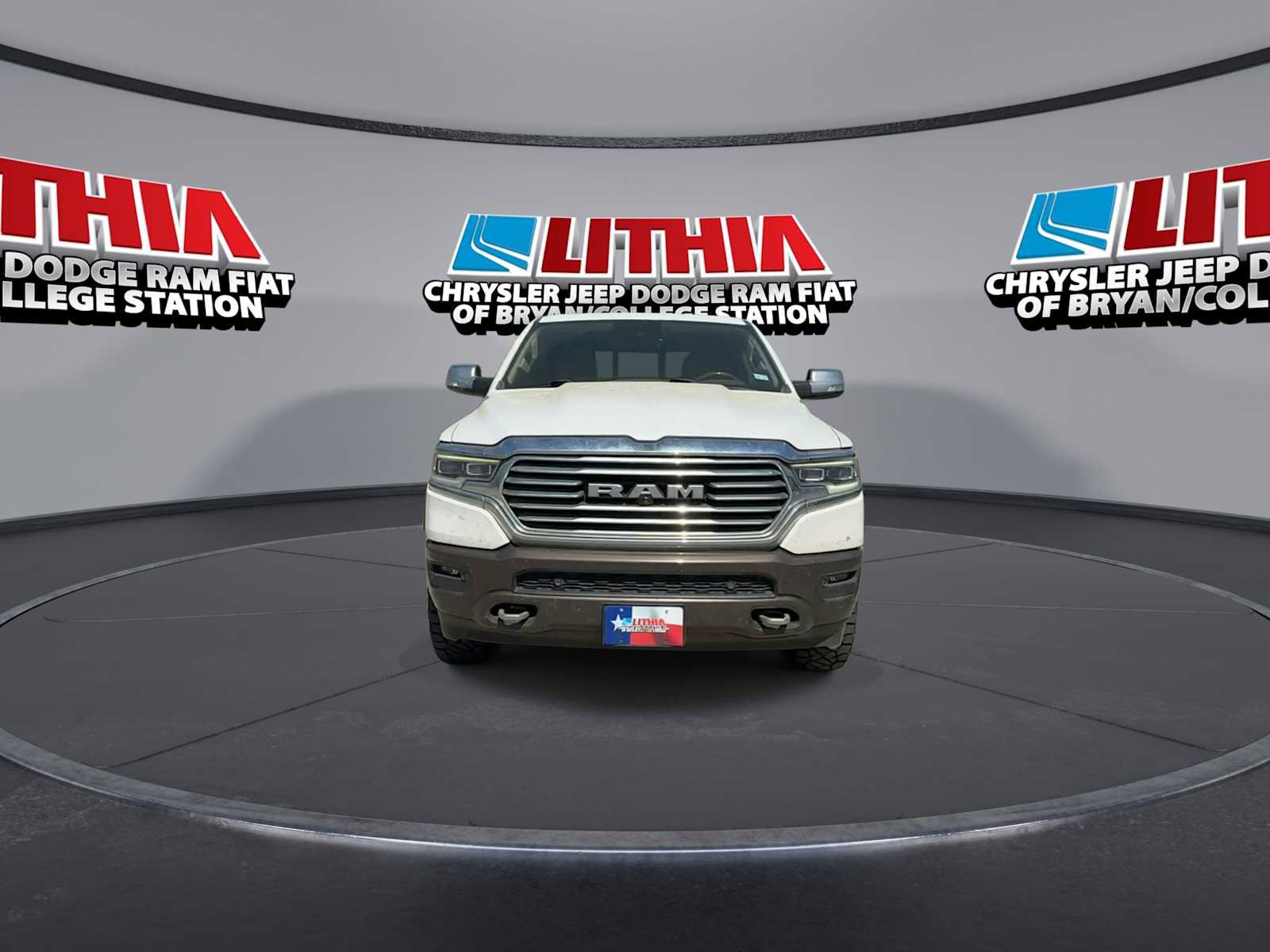 Used 2020 RAM 1500 Limited image 3
