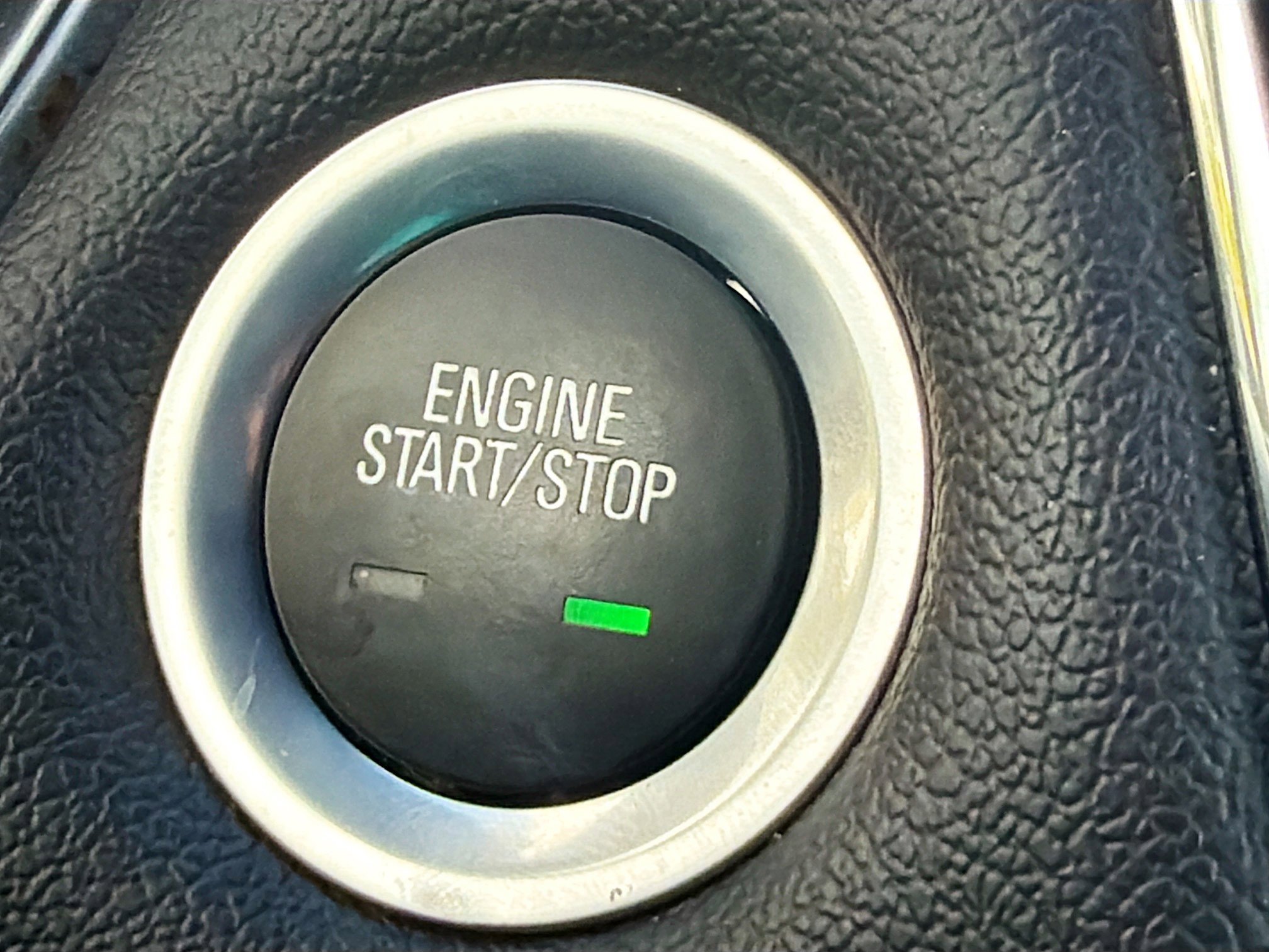 Used 2023 Chevrolet Traverse High Country image 40