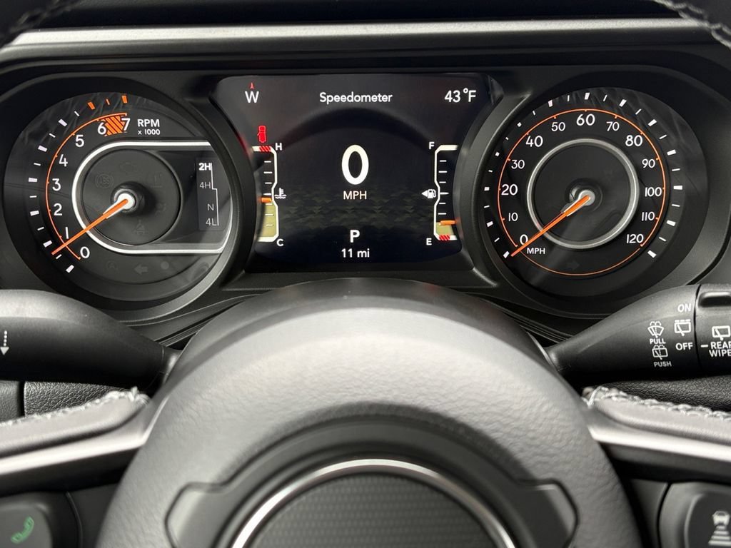 New 2026 Jeep Wrangler Unlimited Rubicon AWD/4WD image 16
