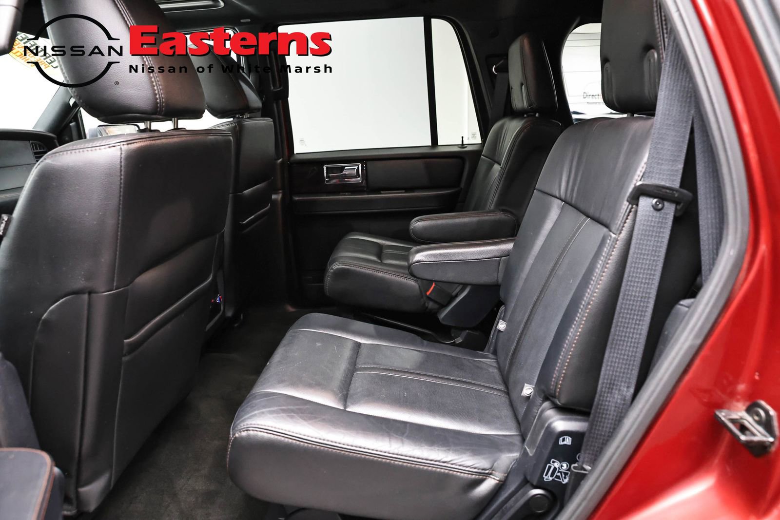 Used 2016 Lincoln Navigator Reserve AWD/4WD image 20