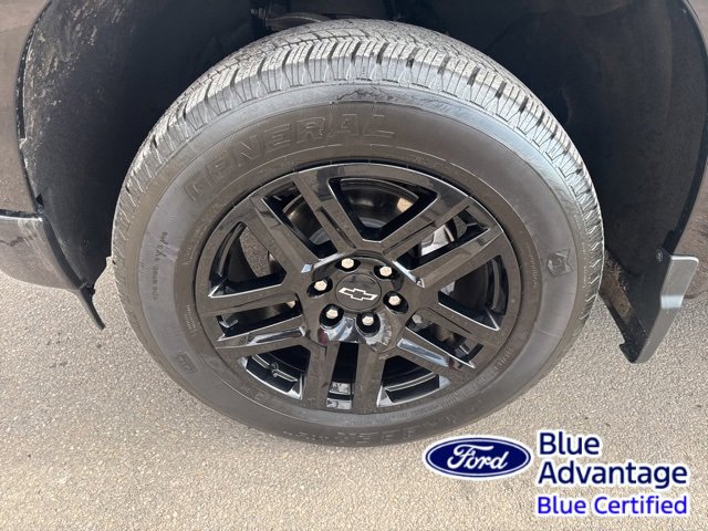 Used 2023 Chevrolet Silverado 1500 Custom w/ LPO, Dark Essentials Package image 11