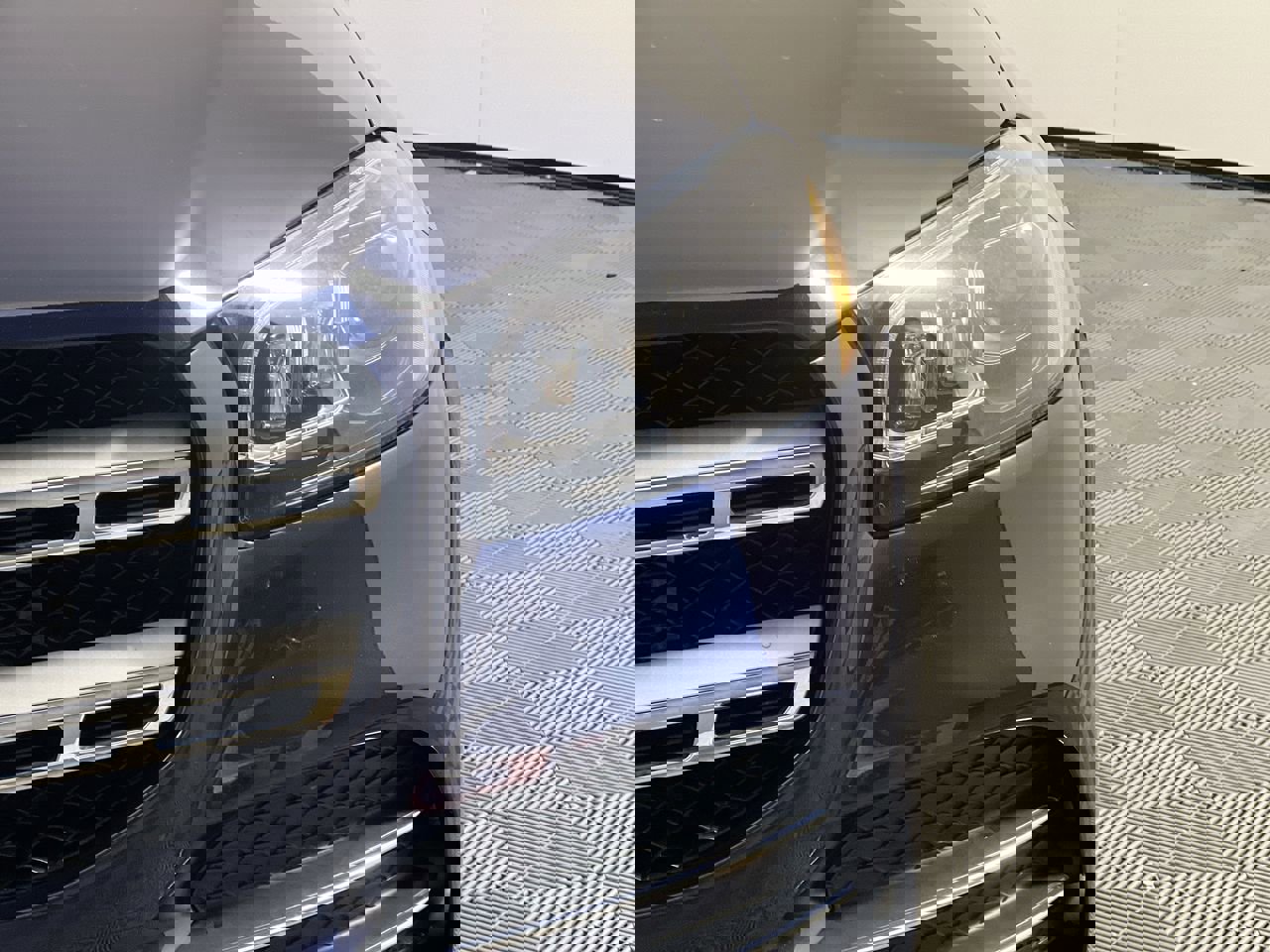 Used 2022 Mercedes-Benz GLS 450 4MATIC image 9