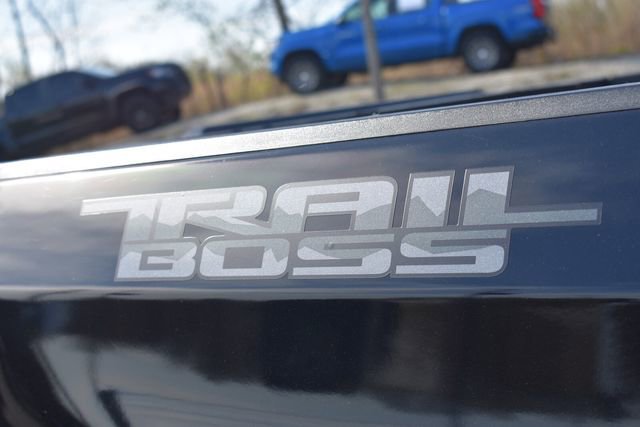 Certified 2023 Chevrolet Silverado 1500 LT Trail Boss w/ LT Trail Boss Premium Package AWD/4WD image 19