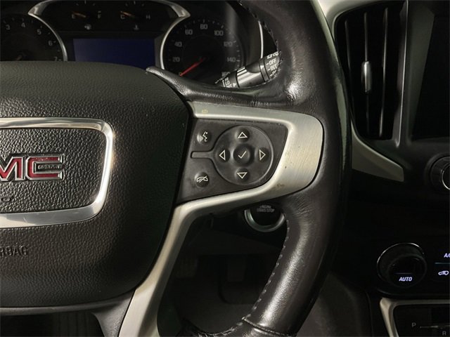 Used 2022 GMC Terrain SLT image 25