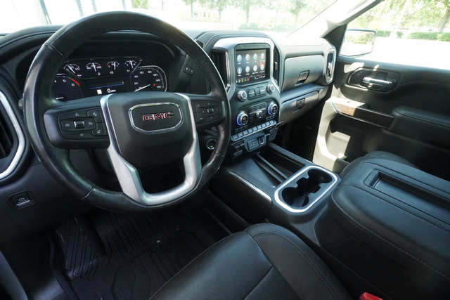 Used 2022 GMC Sierra 1500 SLT w/ SLT Premium Plus Package AWD/4WD image 23