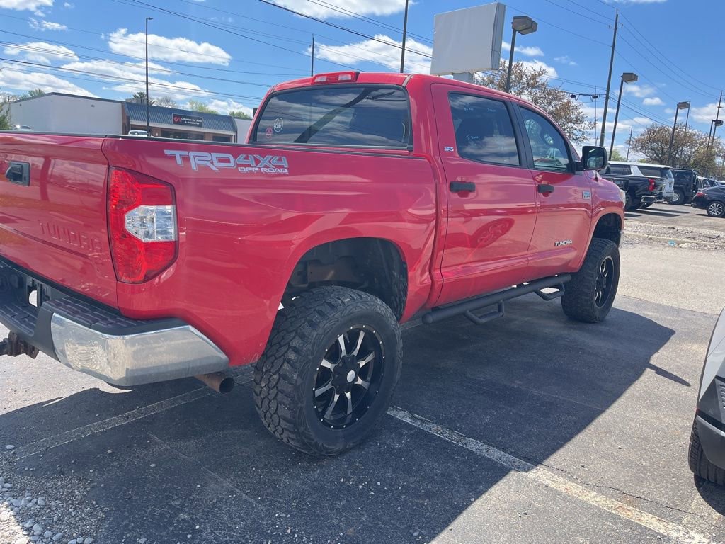 Used 2015 Toyota Tundra SR5 w/ SR5 Upgrade Package AWD/4WD image 4