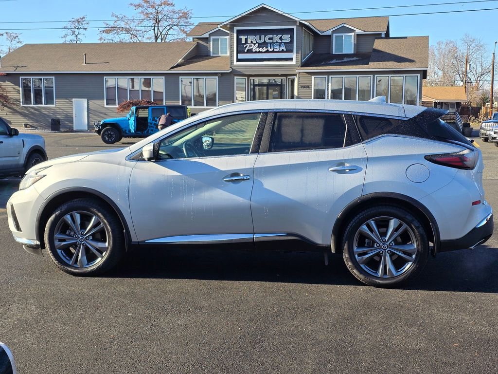 Used 2019 Nissan Murano Platinum w/ Cargo Package image 2