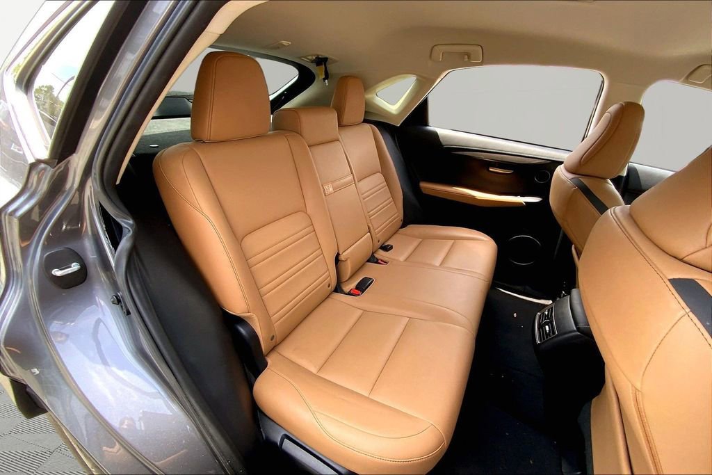 Used 2015 Lexus NX 200t FWD image 17