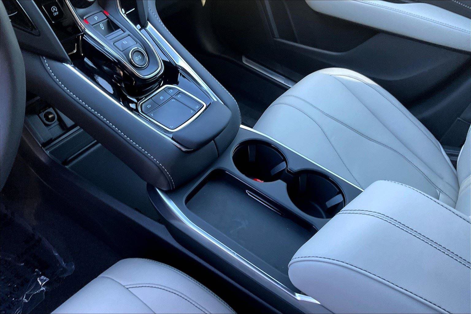 New 2025 Acura RDX SH-AWD image 8