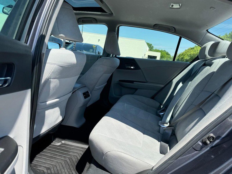 Used 2016 Honda Accord EX image 12