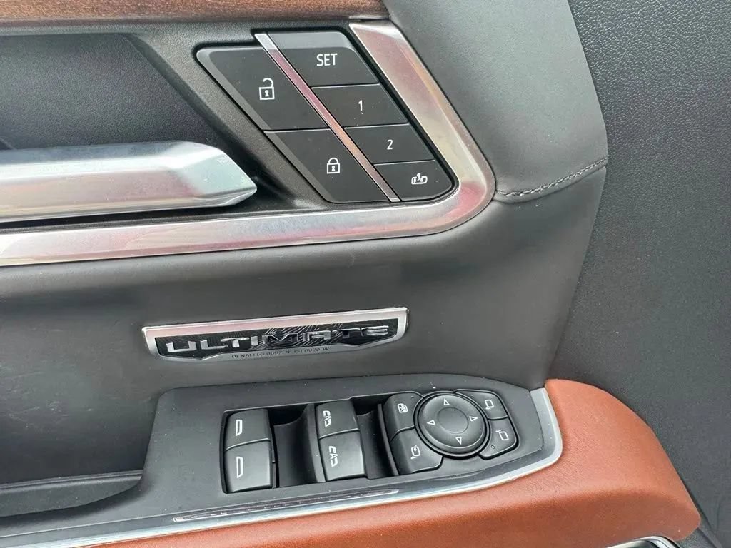 Used 2022 GMC Sierra 1500 Denali Ultimate AWD/4WD image 13