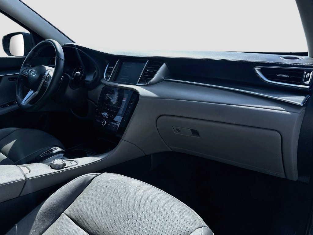 Used 2024 INFINITI QX50 Luxe AWD/4WD image 31
