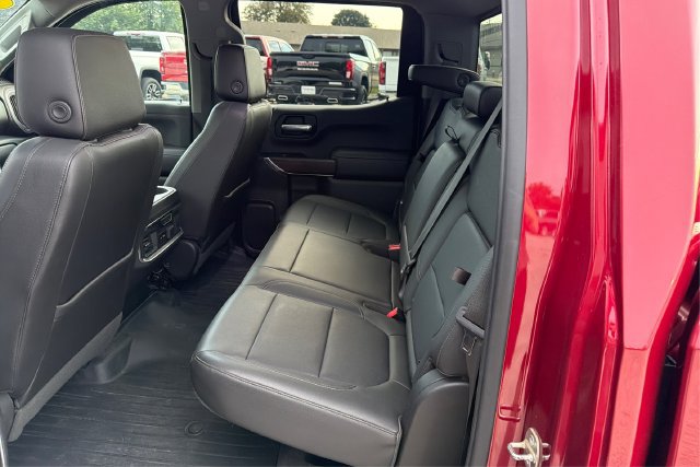 Used 2019 GMC Sierra 1500 SLT w/ SLT Premium Plus Package AWD/4WD image 10