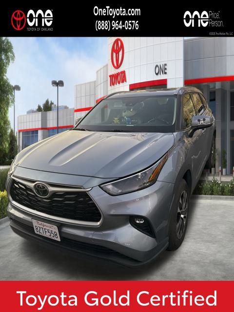 Used 2022 Toyota Highlander XLE