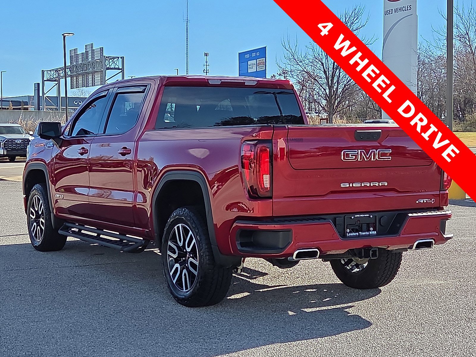 Used 2024 GMC Sierra 1500 AT4 image 4