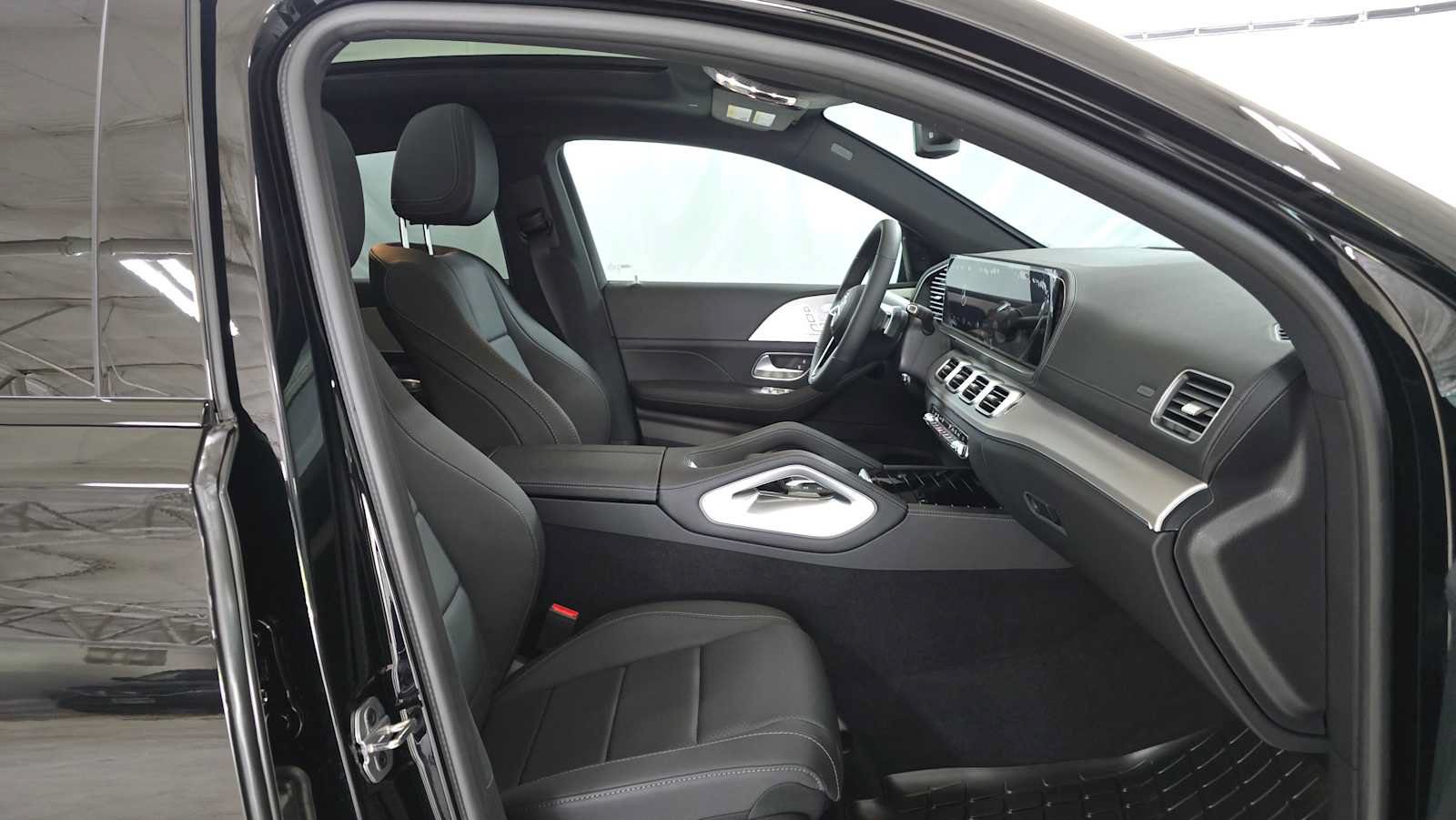 New 2026 Mercedes-Benz GLE 450 4MATIC Coupe image 10