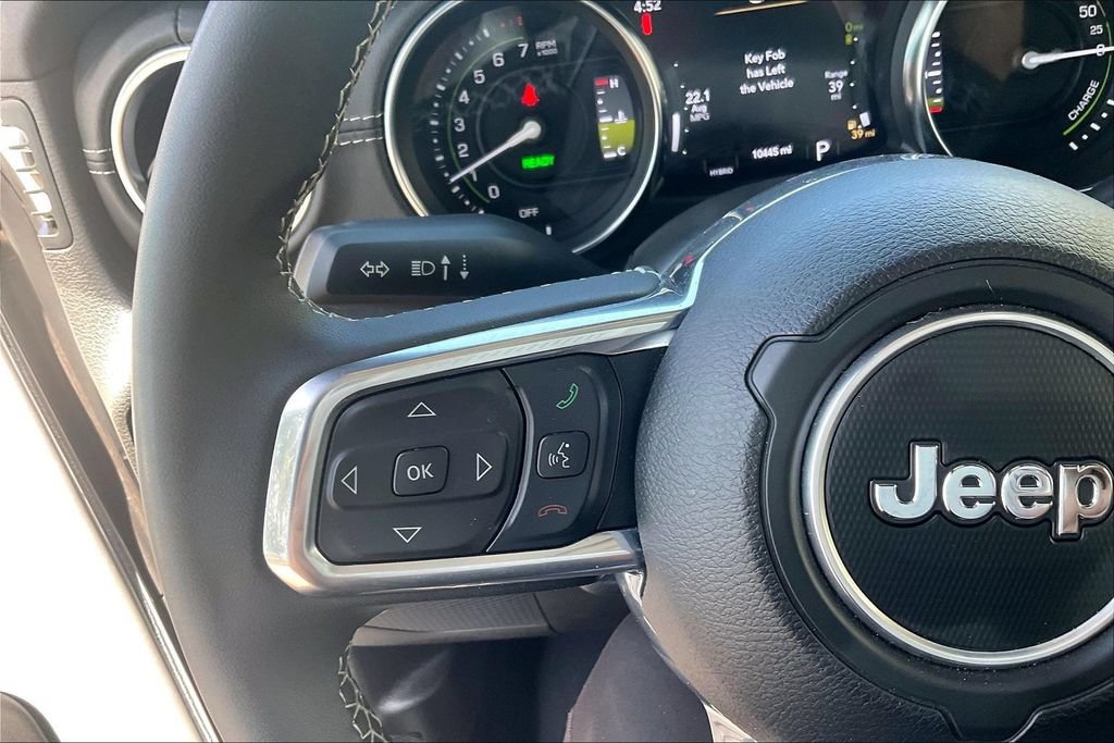 Used 2023 Jeep Wrangler Unlimited Sahara AWD/4WD image 18