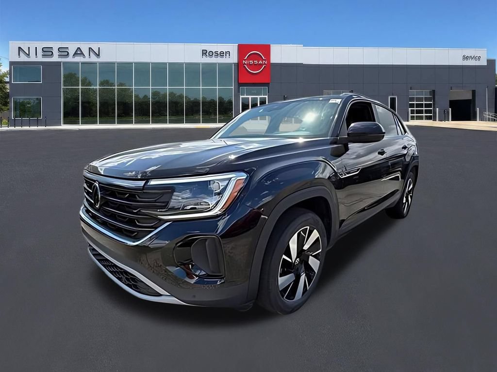 Used 2025 Volkswagen Atlas Cross Sport SE AWD/4WD image 6