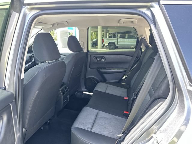 Used 2024 Nissan Rogue SV FWD image 27