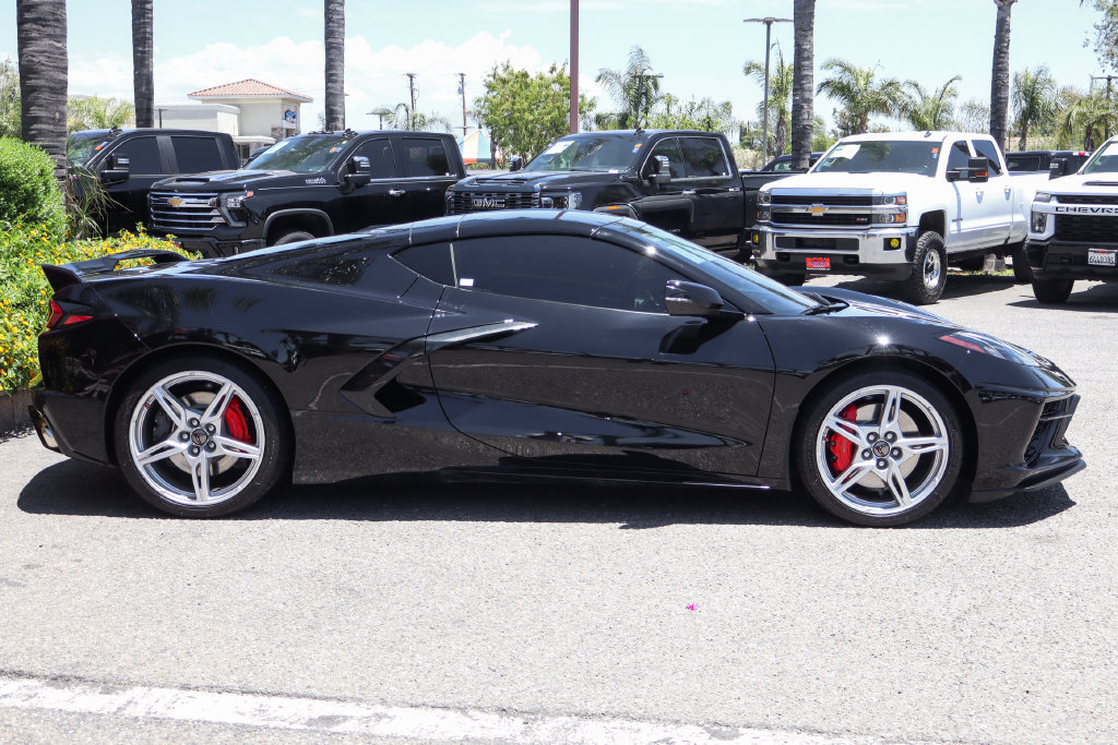 Used 2021 Chevrolet Corvette Stingray Preferred Cpe w/ Z51 Performance Package RWD image 14