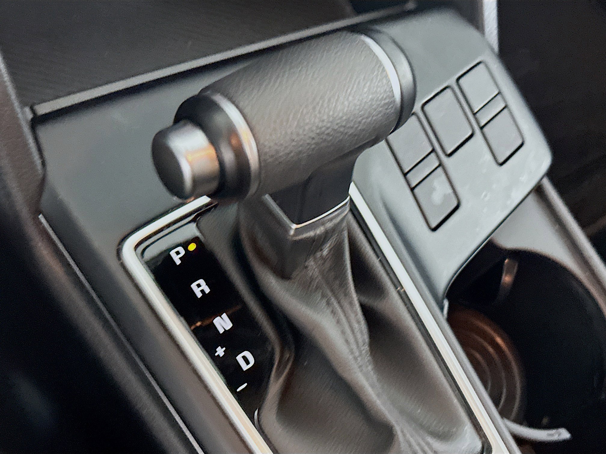 Used 2025 Kia Sportage LX image 22