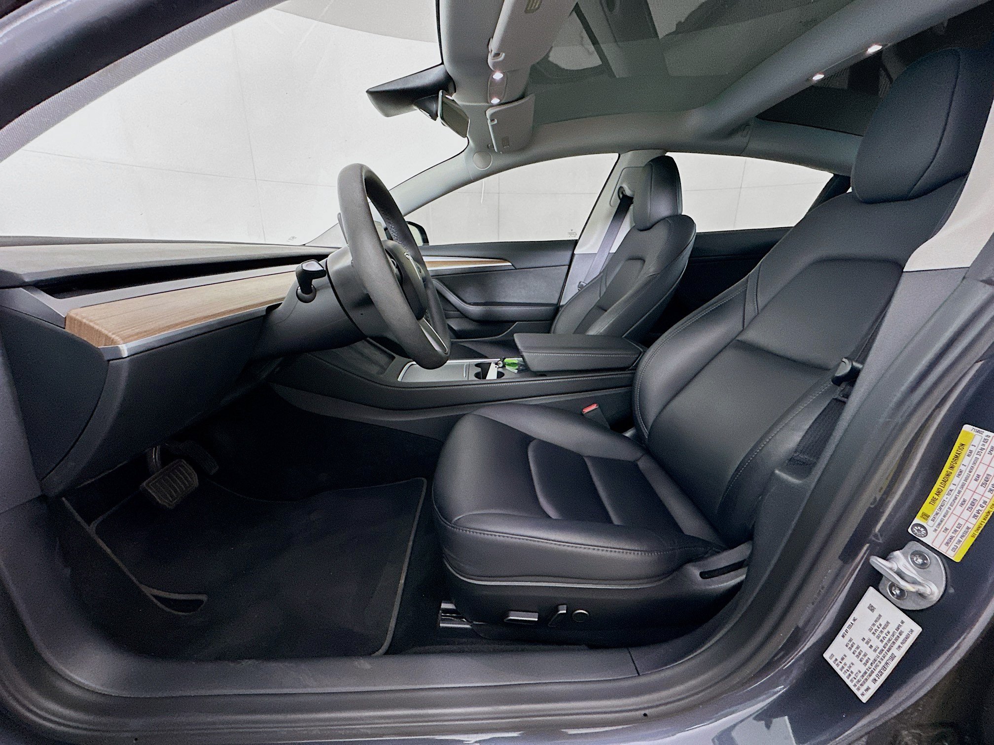 Used 2023 Tesla Model 3 Long Range AWD/4WD image 13