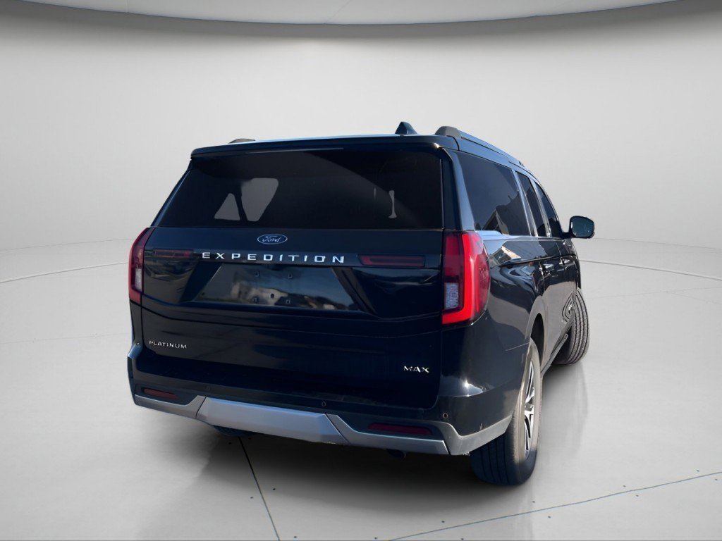 Used 2025 Ford Expedition Max Platinum image 8