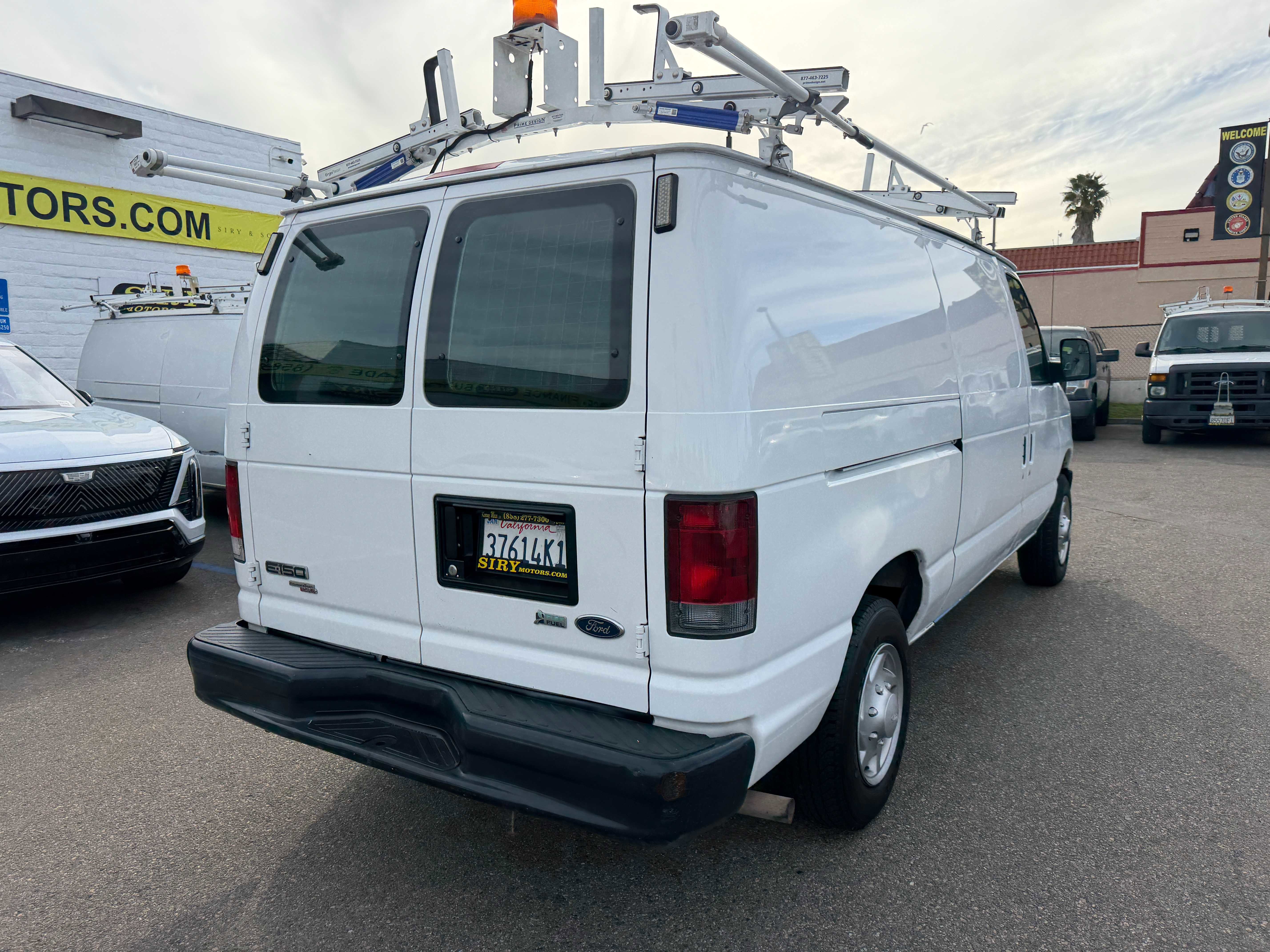 Used 2013 Ford E-150 and Econoline 150 RWD image 3
