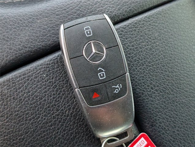 Used 2021 Mercedes-Benz GLS 450 4MATIC image 85