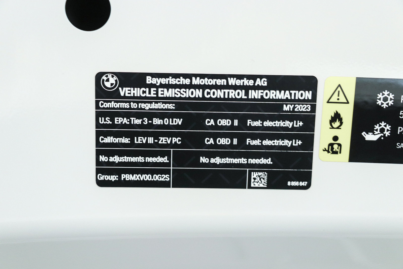 Certified 2023 BMW i4 eDrive40 w/ Parking Assistance Package RWD image 28