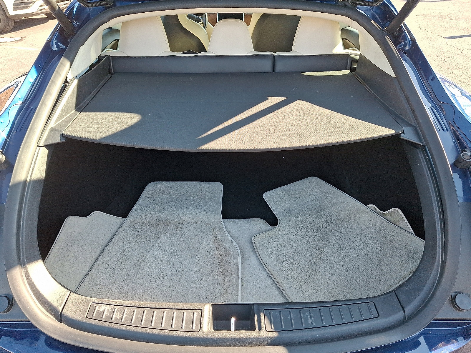 Used 2018 Tesla Model S 75D image 29