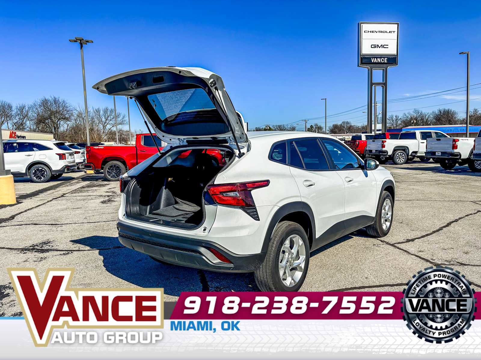 Used 2025 Chevrolet Trax LS w/ LS Convenience Package image 15