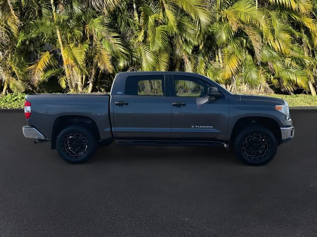 Used 2015 Toyota Tundra SR5 w/ SR5 Upgrade Package RWD image 3